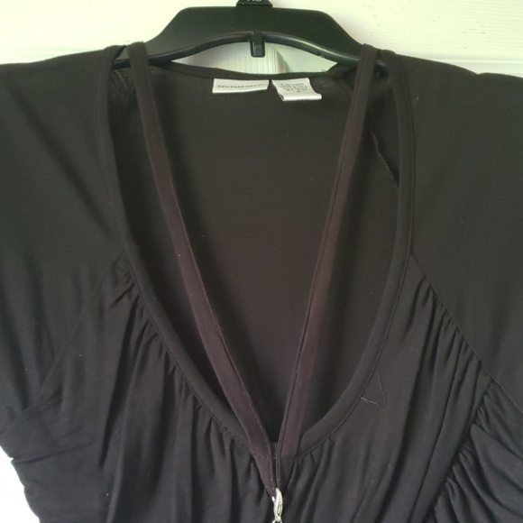 Newport News Black Flowy Necklace Top Tunic - Picture 8 of 8